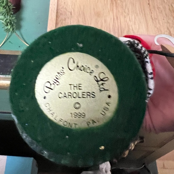 Byers choice set of 3. Two child skaters and one adult female. All in red. - Picture 5 of 7